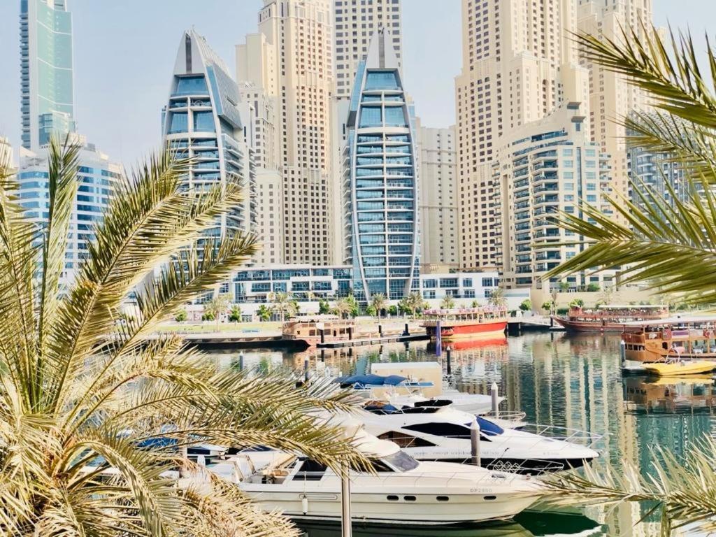 Signature Hotel Apartments And Spa Dubai Eksteriør billede