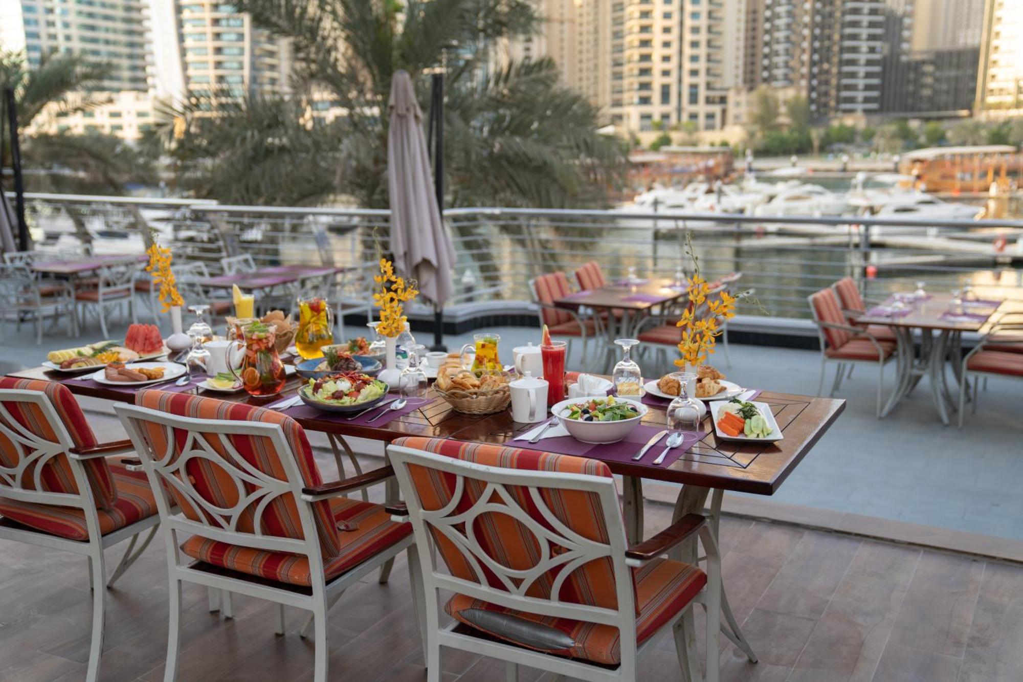Signature Hotel Apartments And Spa Dubai Eksteriør billede