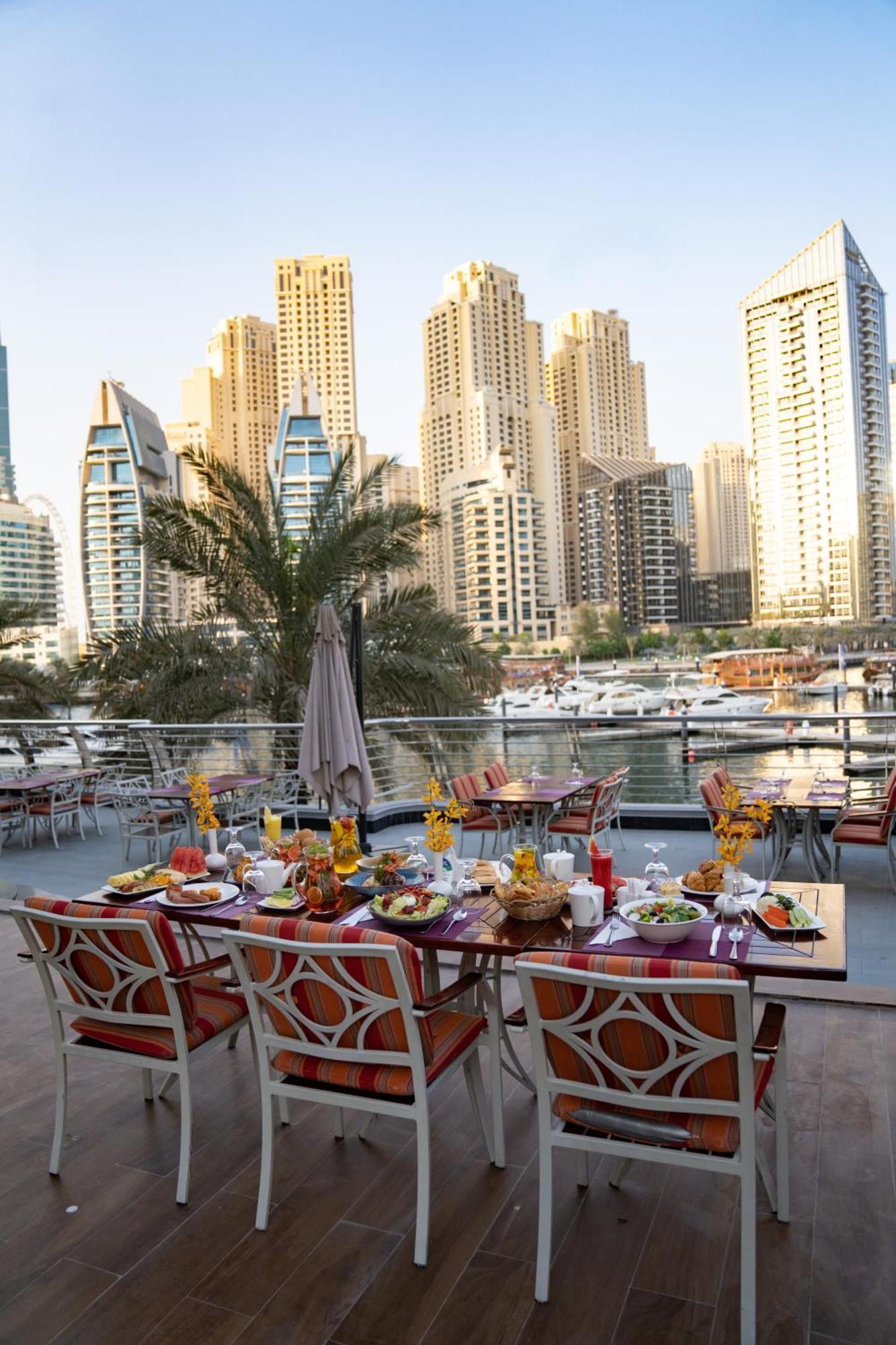 Signature Hotel Apartments And Spa Dubai Eksteriør billede