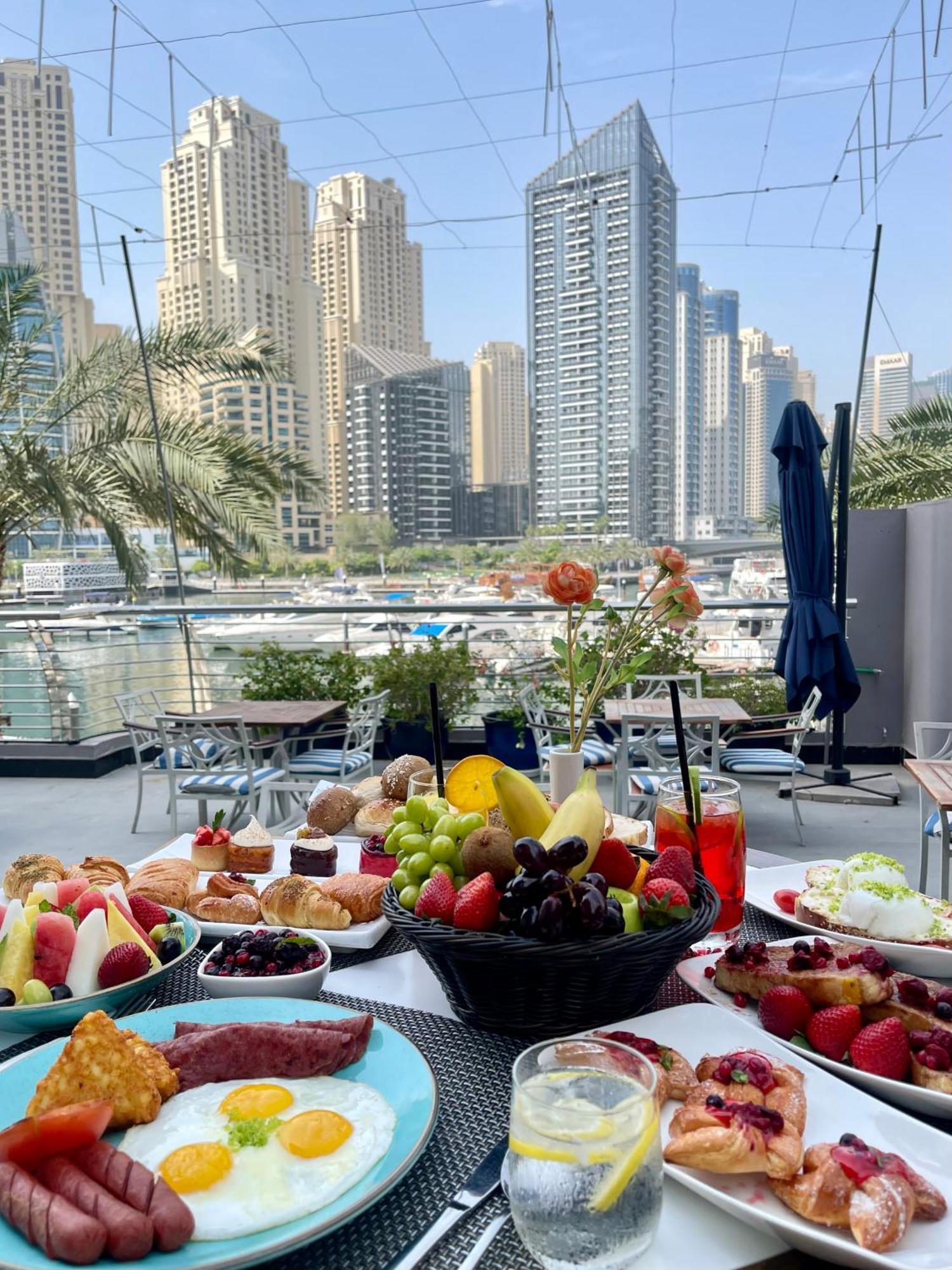 Signature Hotel Apartments And Spa Dubai Eksteriør billede