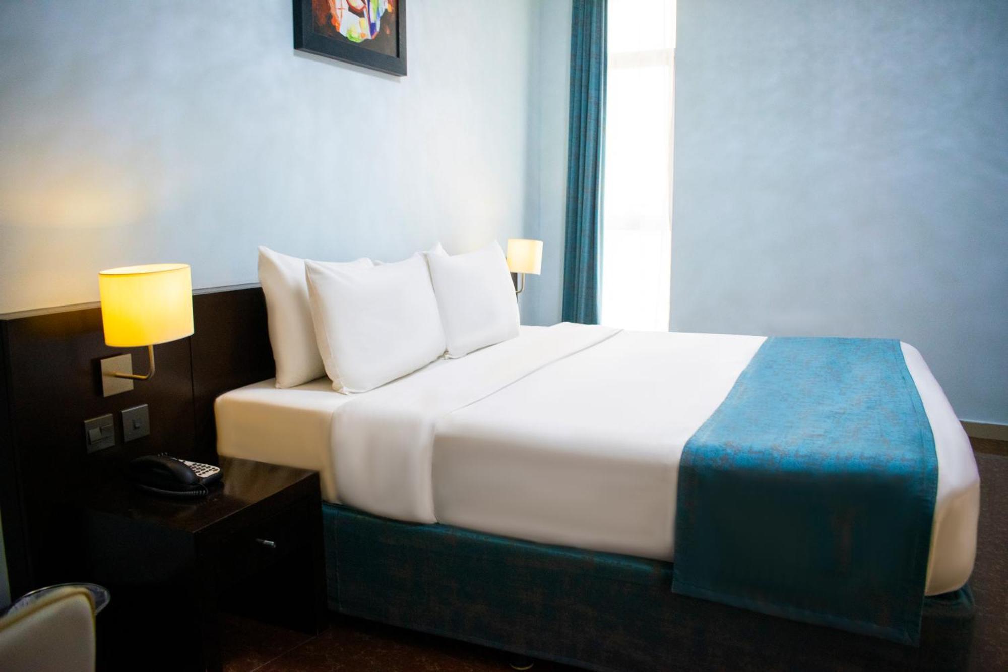 Signature Hotel Apartments And Spa Dubai Eksteriør billede